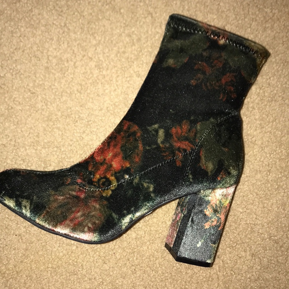 MIA Green Floral Velvet Heeled Booties